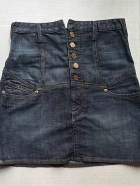 Marciano dark wash double waistband denim mini skirt rhinestone sparkle buttons